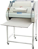 Машина тестозакаточная SINMAG SM-380B со стендом